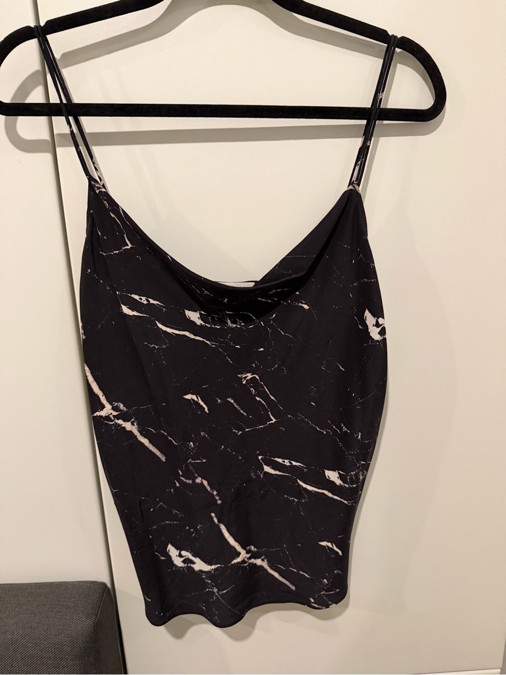 Sourcery Women's Black Marble Cowl Neck Silk Slip Tank Top Small
